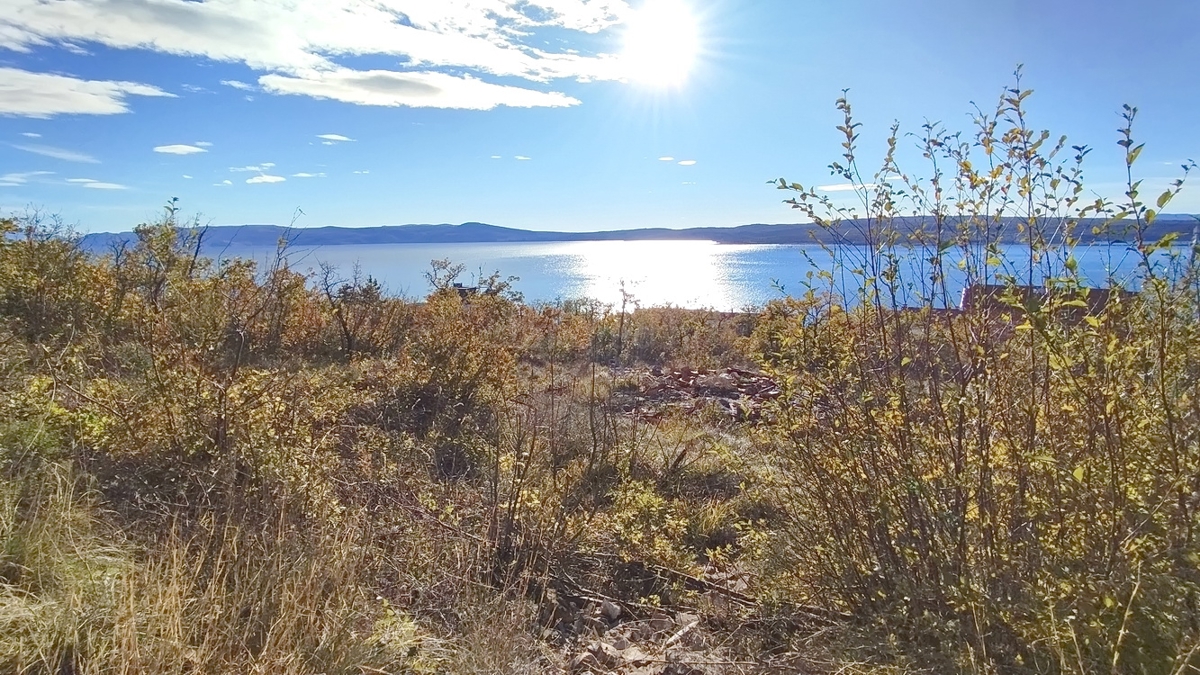 Crikvenica, gradbeno zemljišče s projektno dokumentacijo!