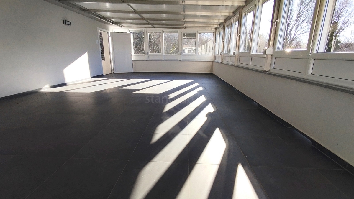 Okolica Crikvenice, novi trisobni stan v prvem nadstropju!