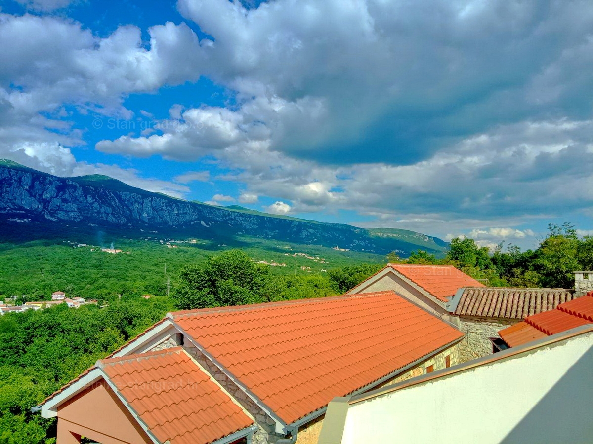 Novi Vinodolski, Tribalj, obnovljena kamnita hiša, PRODAMO!