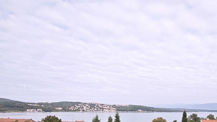 Uvala Soline, novogradnja, dvoetažni apartma z razgledom