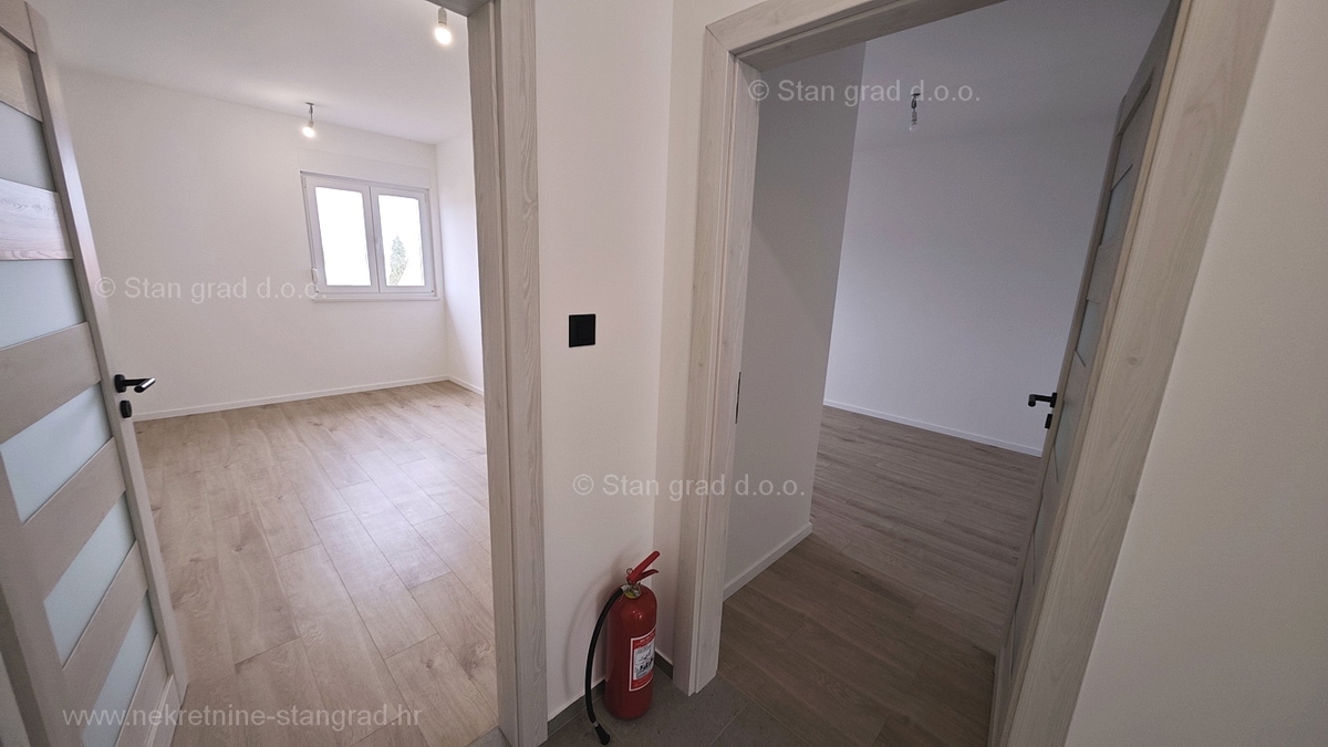 Uvala Soline, novogradnja, dvoetažni apartma z razgledom