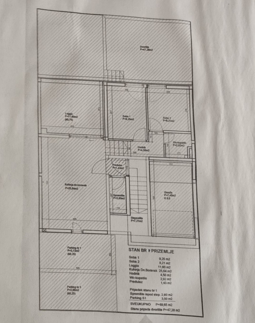 Njivice, opremljen dvosobni apartma 150 m od morja!