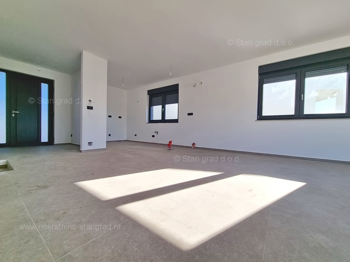 Krk, okolica, nova vila dvojček s pogledom na morje!