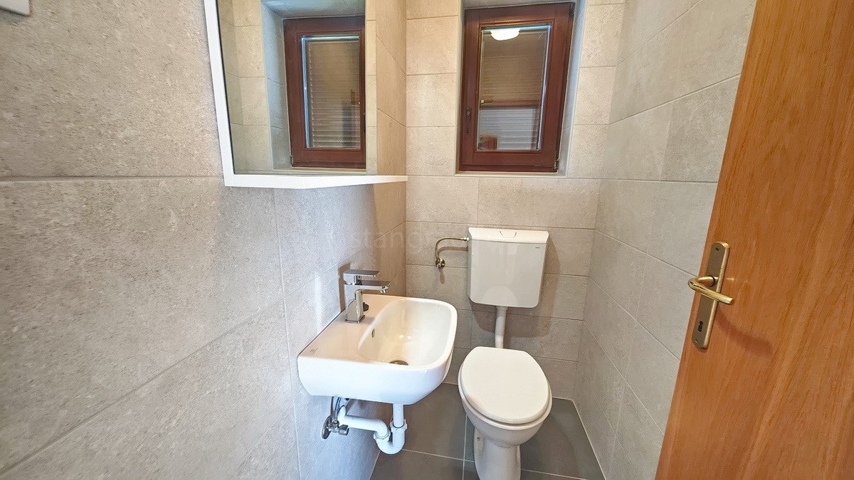 Baška, stanovanje v 1. nadstropju na odlični lokaciji z razgledom!