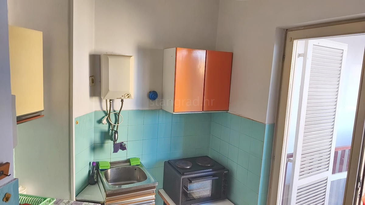 Crikvenica, enosobno stanovanje v 2. nadstropju v centru!