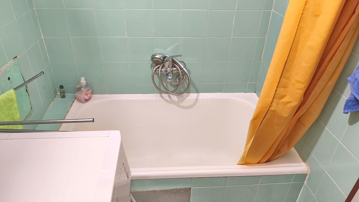 Crikvenica, enosobno stanovanje v 2. nadstropju v centru!