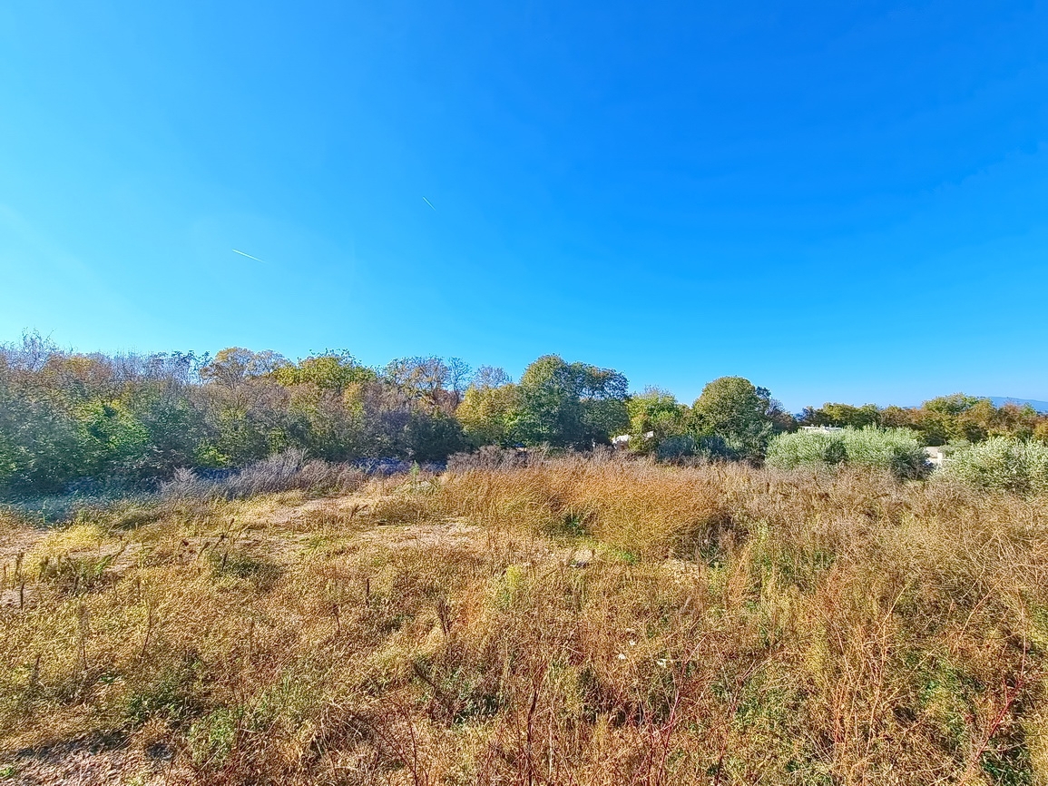 Malinska, pravilno zazidljivo zemljišče na mirni lokaciji!