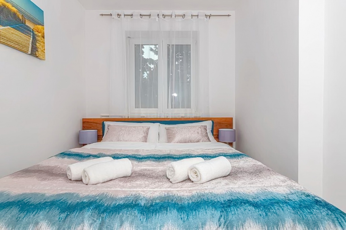 Crikvenica, vila z osmimi stanovanjskimi enotami na odlični lokaciji!