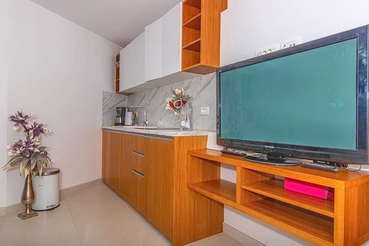 Crikvenica, vila z osmimi stanovanjskimi enotami na odlični lokaciji!