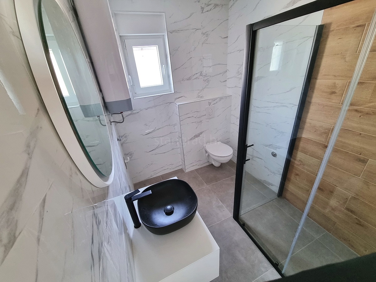 Crikvenica, prostorno stanovanje z razgledom na morje!