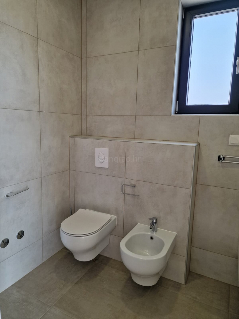 Crikvenica, nova moderna vila z bazenom in razgledom!