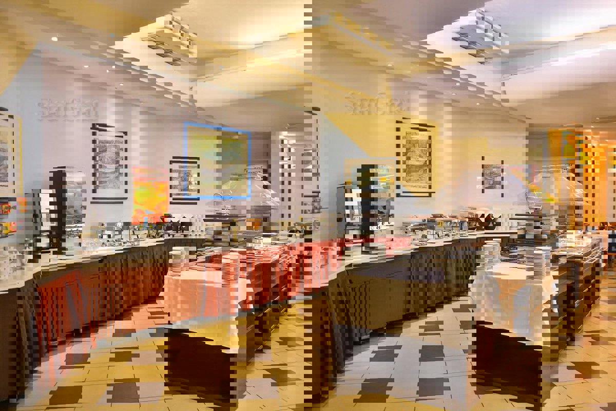 Hotel ob morju
