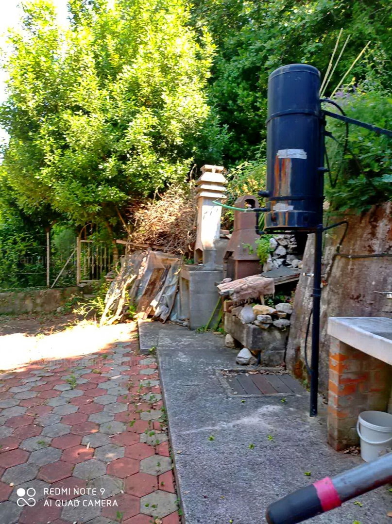 Uvala Soline, hiša dvojček z 2 apartmajema, PRODAJA!