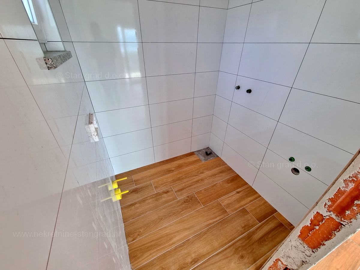Otok Krk, Malinska, penthouse v novogradnji s pogledom na morje, prodaja!