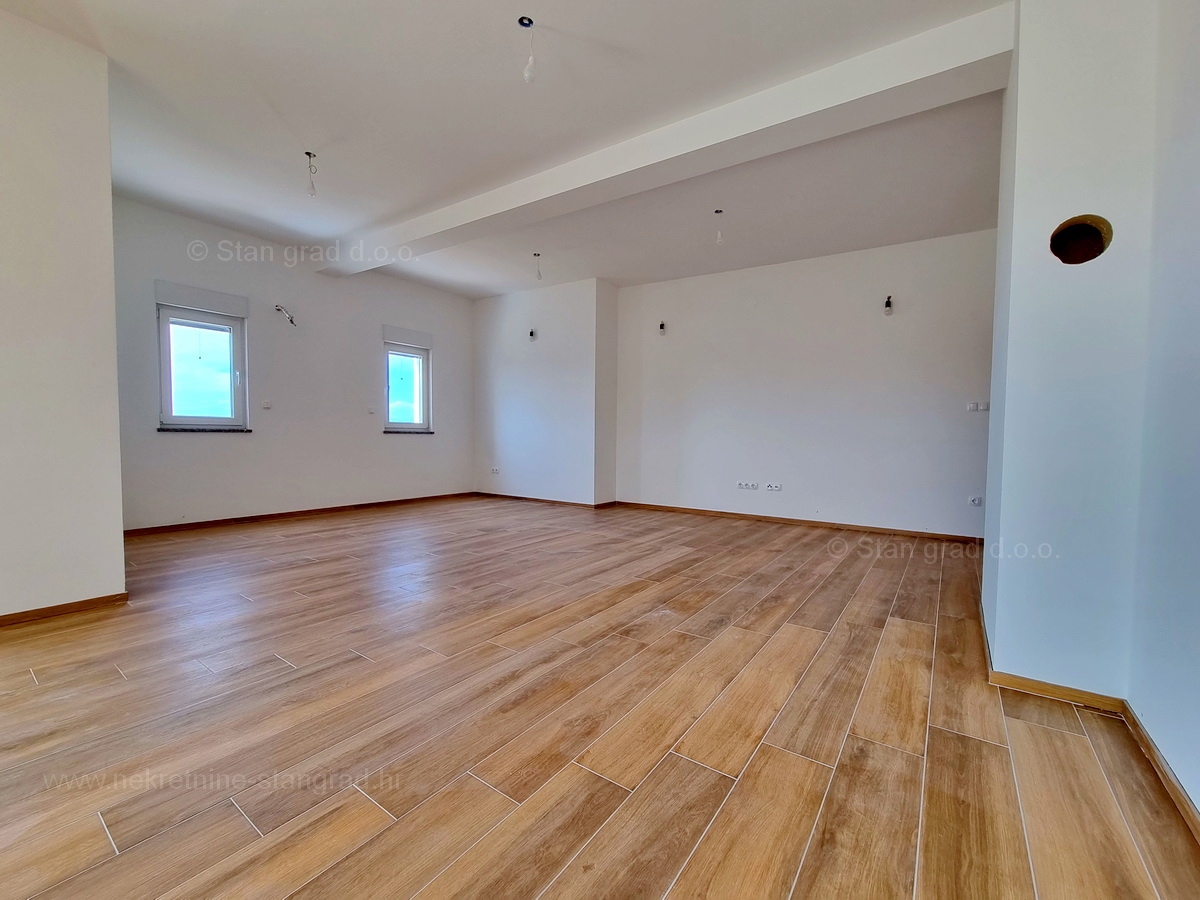Otok Krk, Malinska, penthouse v novogradnji s pogledom na morje, prodaja!