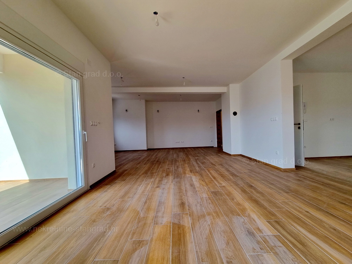 Otok Krk, Malinska, penthouse v novogradnji s pogledom na morje, prodaja!