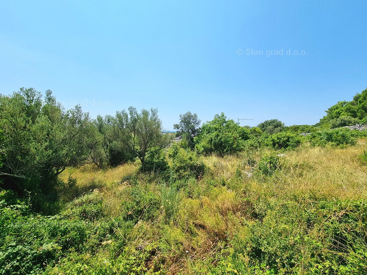 Krk, prostorno gradbeno zemljišče s panoramskim pogledom na morje, prodaja!!