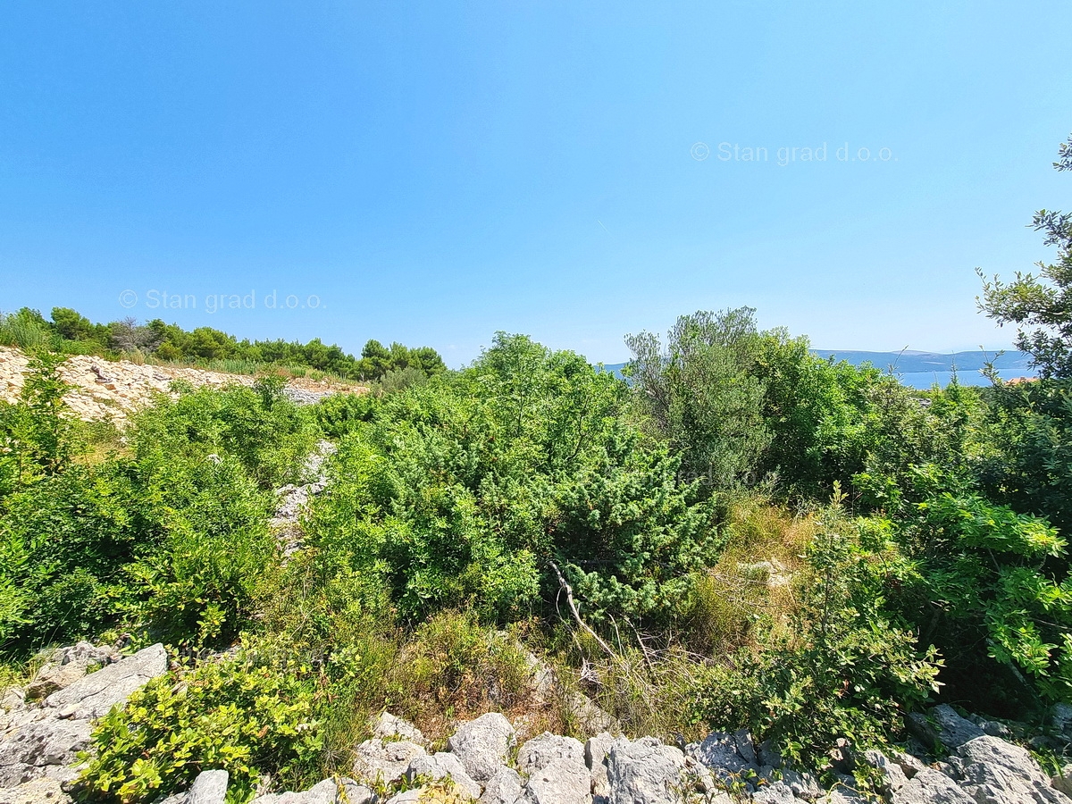 Krk, prostorno gradbeno zemljišče s panoramskim pogledom na morje, prodaja!!