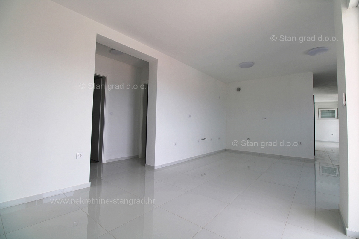 Crikvenica, nov apartma s pogledom na morje!