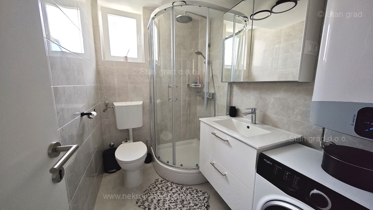 Malinska, novo prenovljen apartma z odprtim pogledom na morje!