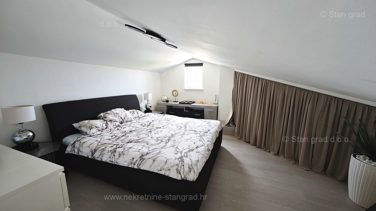 Malinska, novo prenovljen apartma z odprtim pogledom na morje!