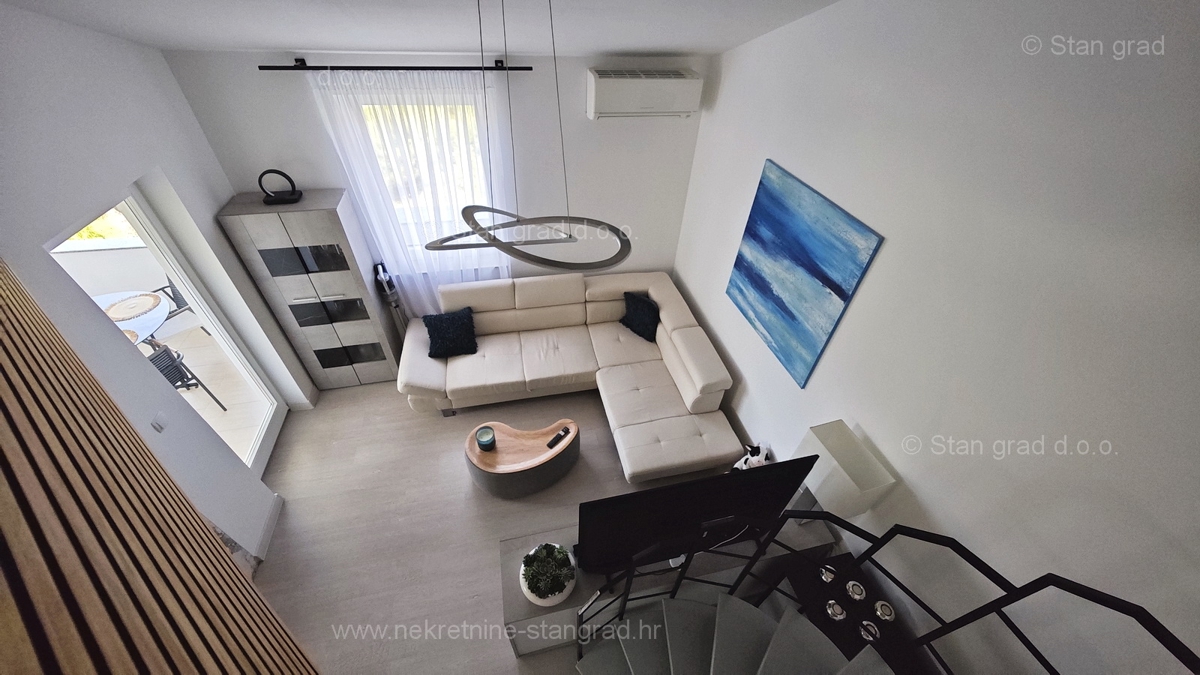 Malinska, novo prenovljen apartma z odprtim pogledom na morje!