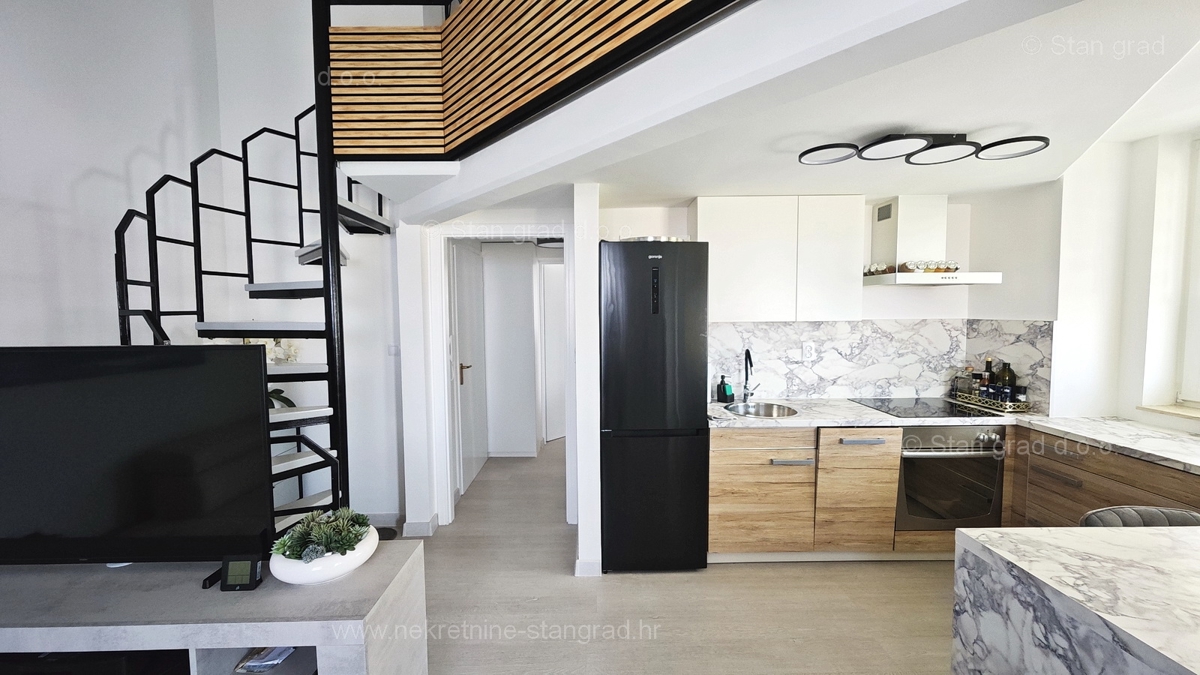 Malinska, novo prenovljen apartma z odprtim pogledom na morje!