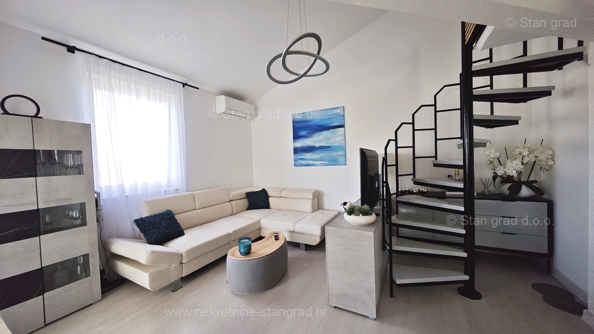 Malinska, novo prenovljen apartma z odprtim pogledom na morje!