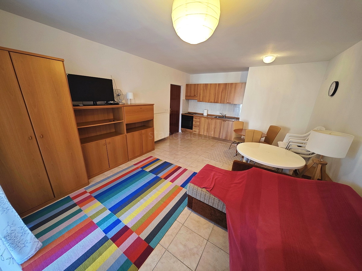 Malinska, enosobno stanovanje zelo blizu morja!