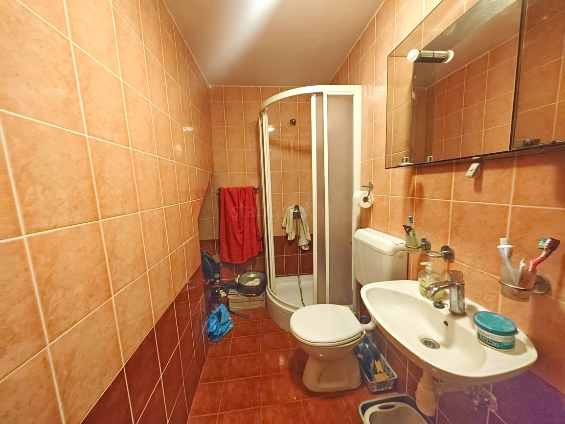 Zaliv Soline, stanovanje v pritličju s pokrito teraso!