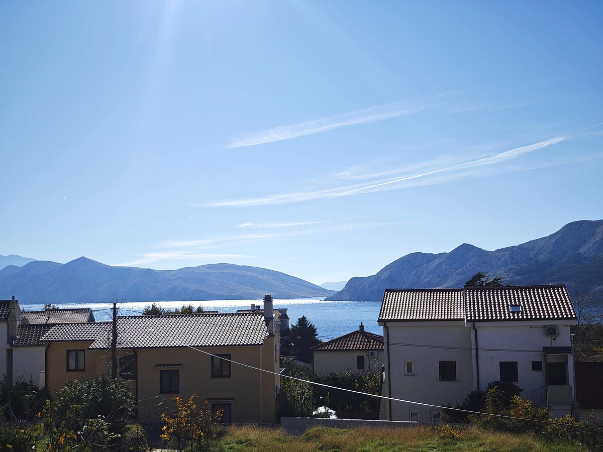 Baška, dva apartmaja v bližini morja z razgledom!