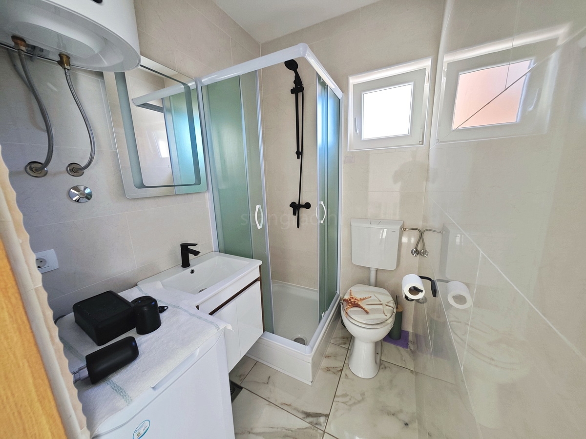 Baška, dva apartmaja v bližini morja z razgledom!