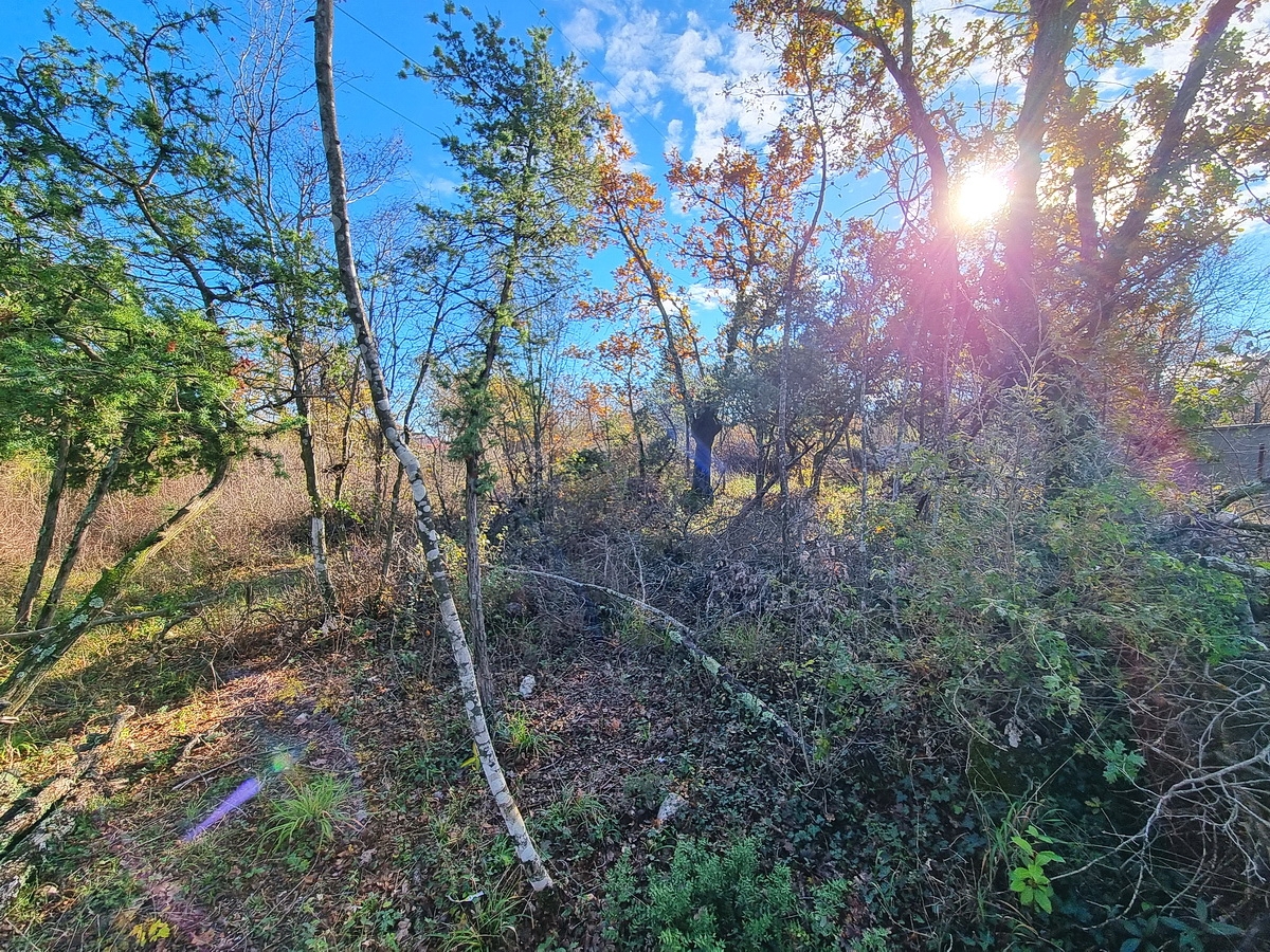 Malinska, okolica, gradbeno zemljišče na mirni lokaciji