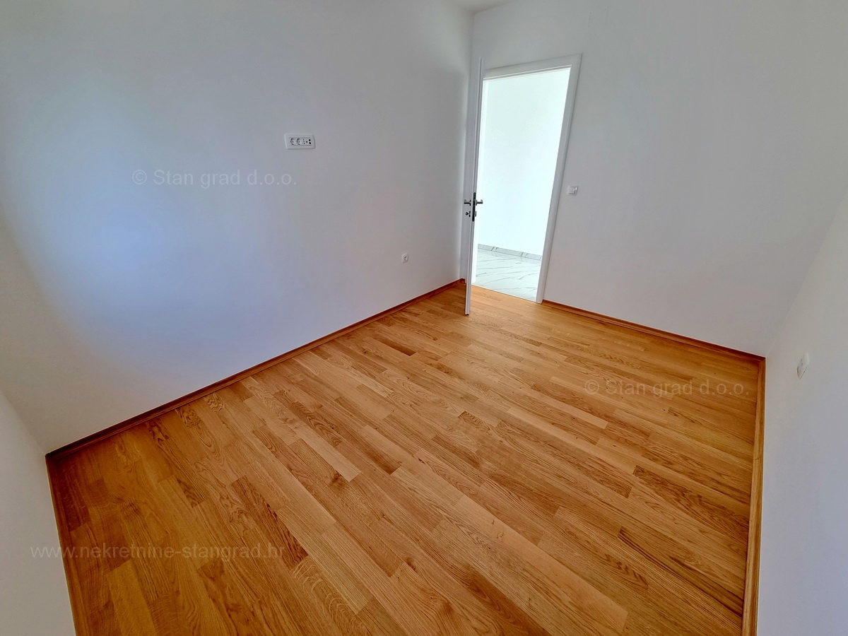 Malinska, dva apartmaja z vrtom v novogradnji!