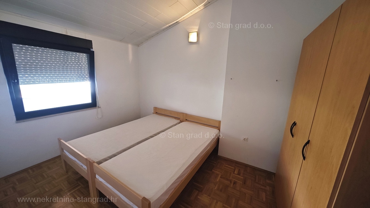 Krk, opremljeno stanovanje s pogledom na morje!