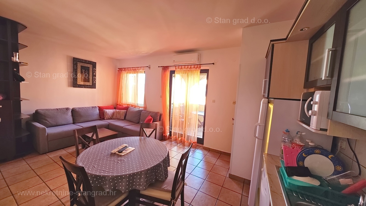 Malinska, opremljen apartma s pogledom na morje!