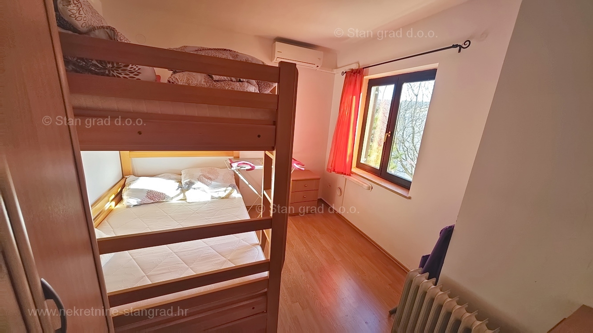 Malinska, opremljen apartma s pogledom na morje!
