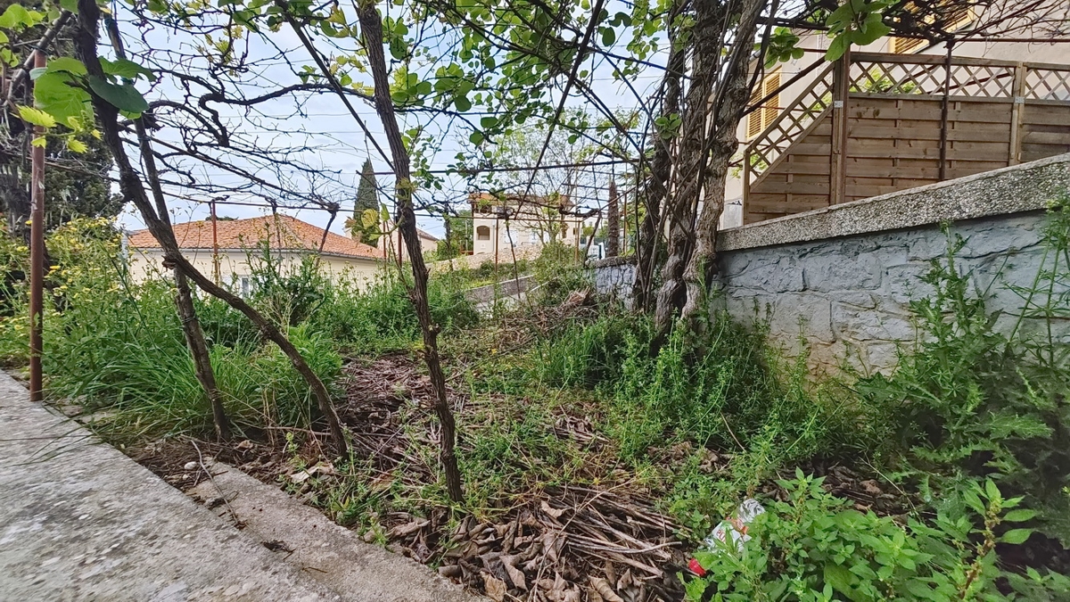 Malinska, dvojček na izjemni lokaciji blizu morja!