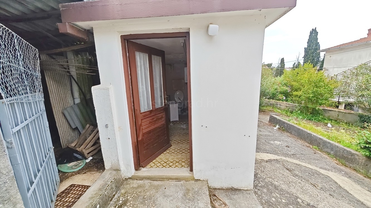Malinska, dvojček na izjemni lokaciji blizu morja!