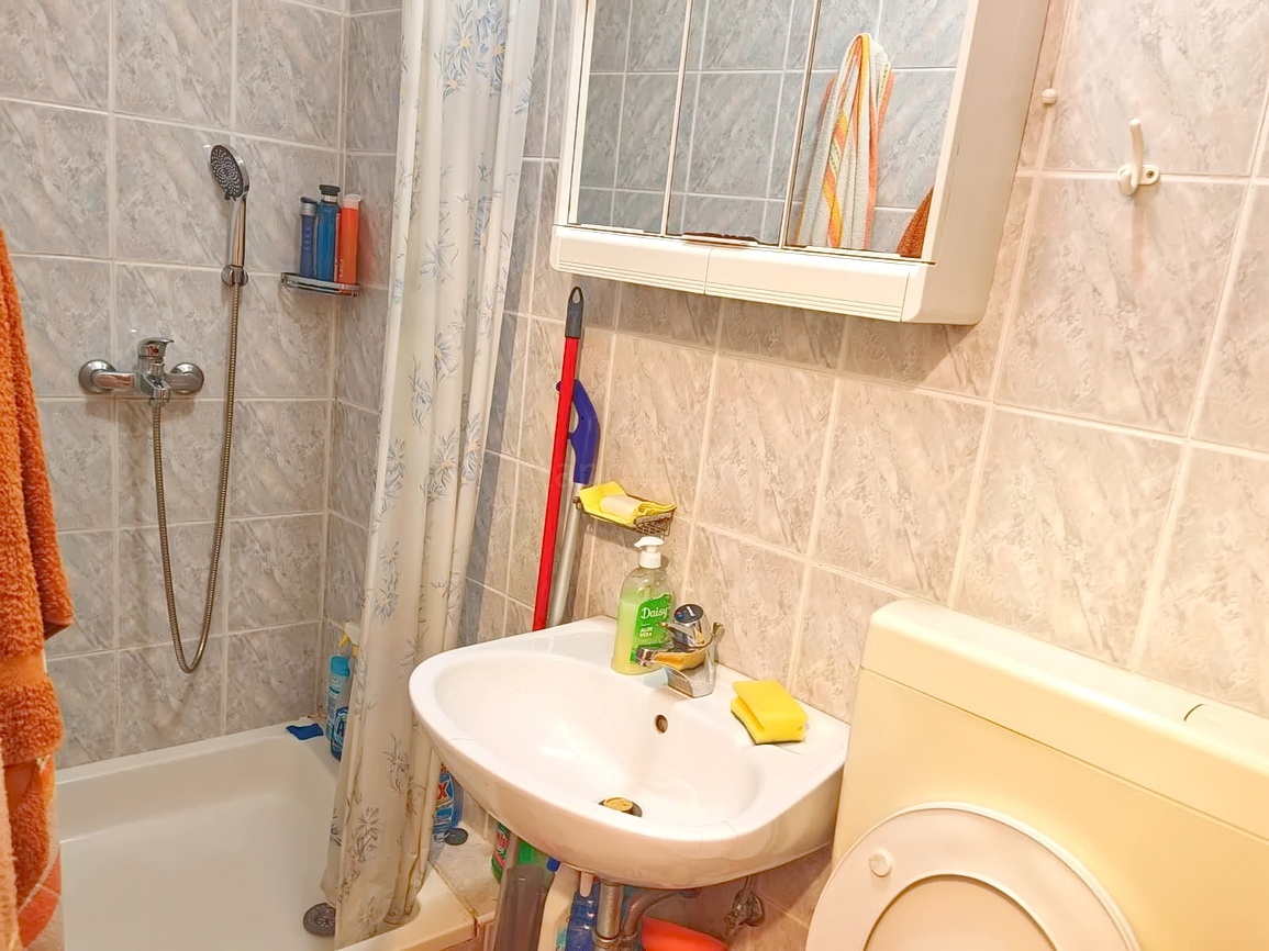 Crikvenica, enosobno stanovanje v 1. nadstropju blizu morja!