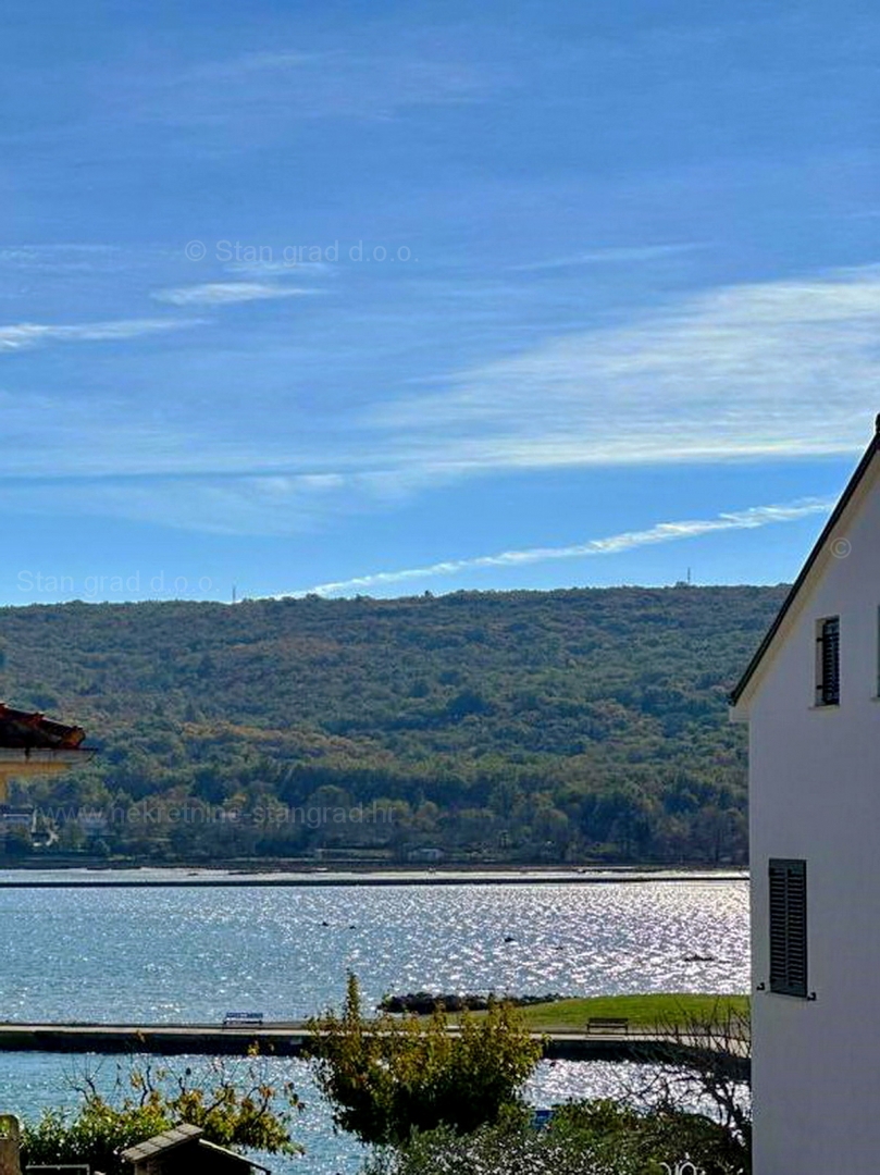Uvala Soline, samostojna hiša druga vrsta do morja, top lokacija!