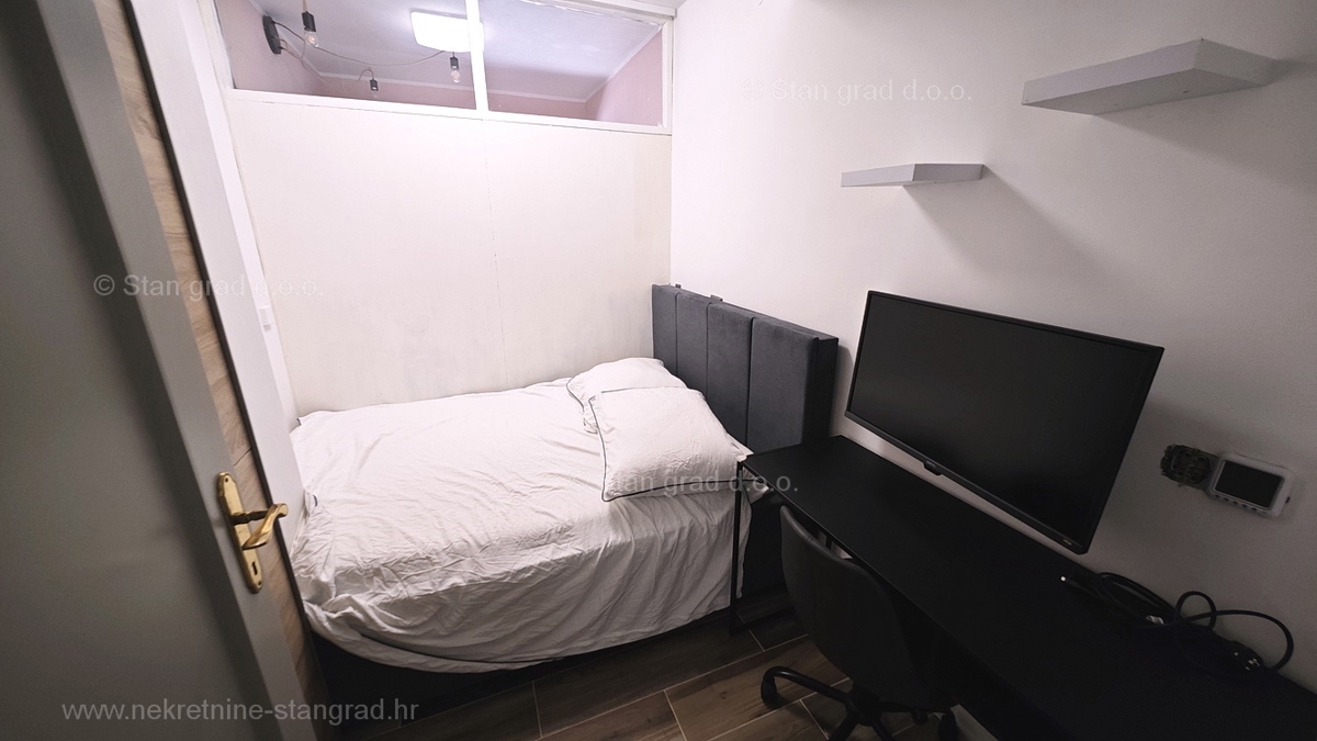 Crikvenica center, na novo prenovljeno stanovanje na odlični lokaciji!