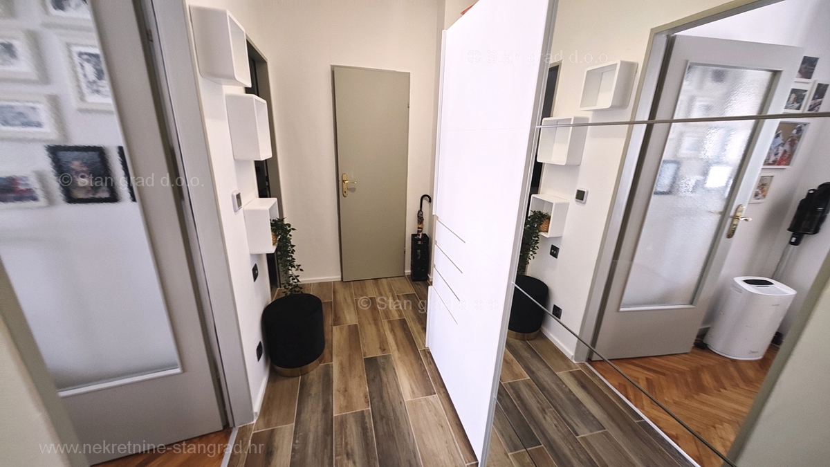 Crikvenica center, na novo prenovljeno stanovanje na odlični lokaciji!