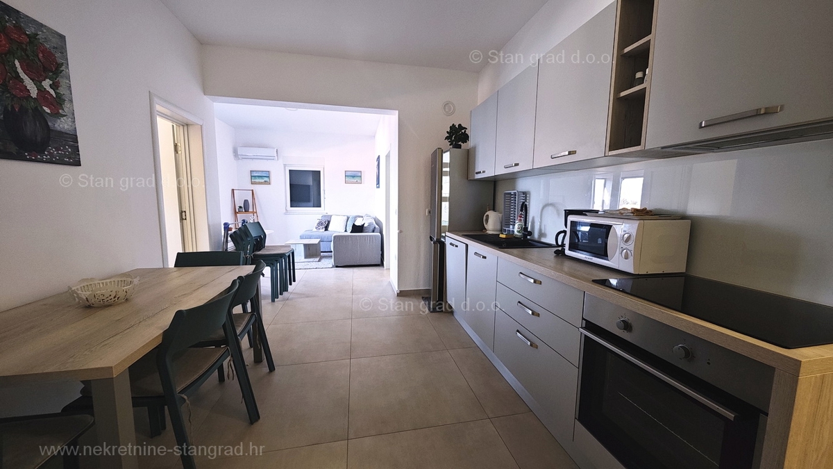 Uvala Soline, apartma v 2. nadstropju s pogledom na morje!