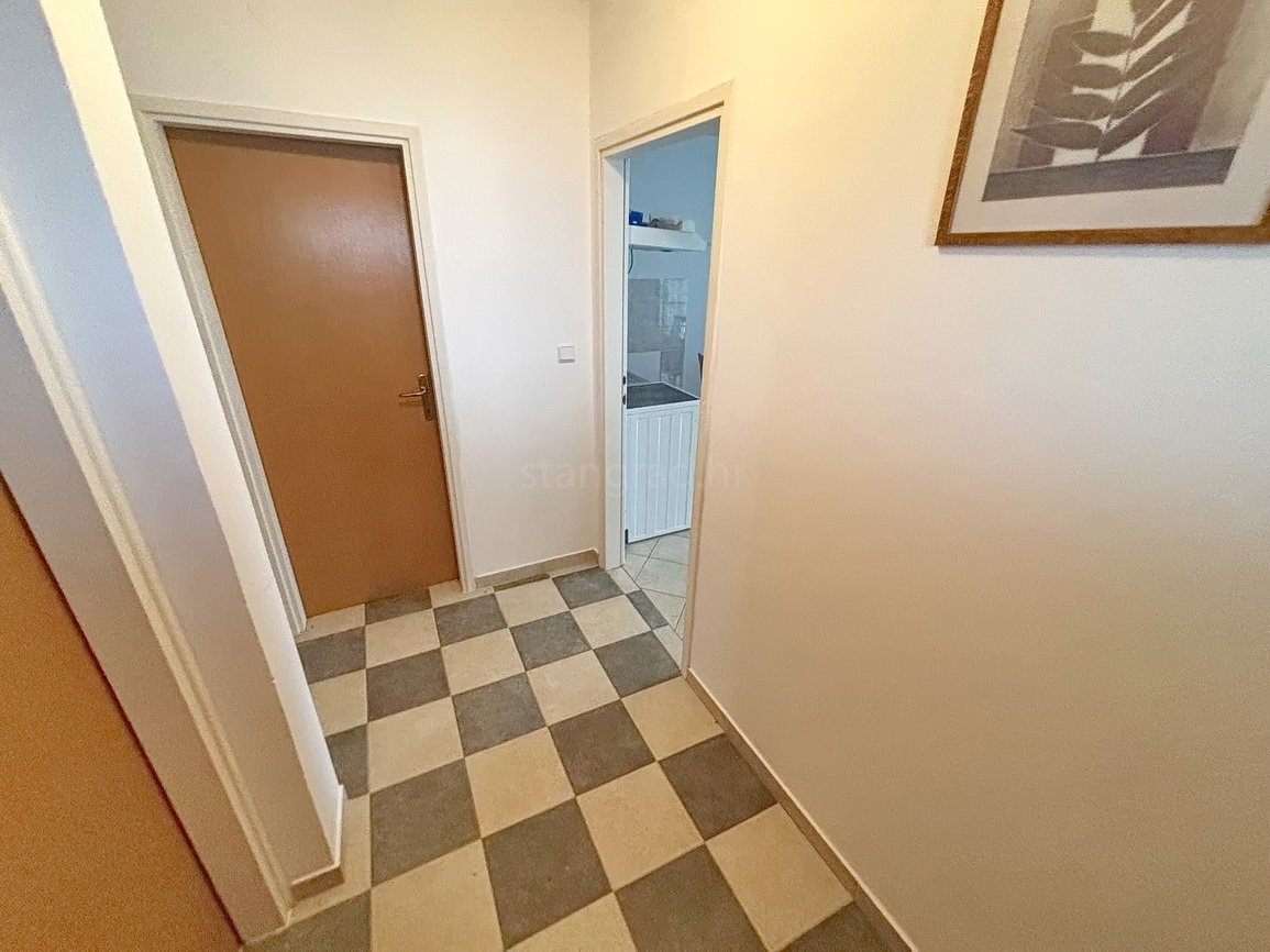 Malinska, opremljen apartma s pogledom na morje!