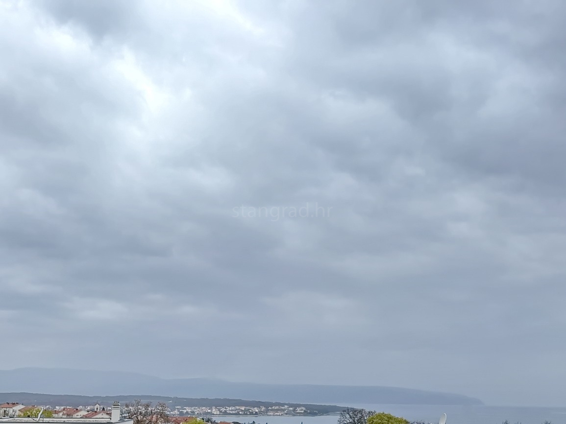 Malinska, opremljen apartma s pogledom na morje!