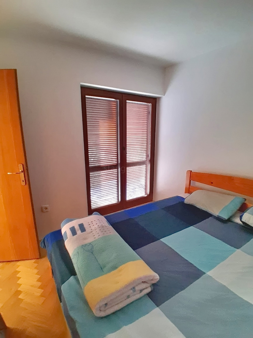 Baška, pritličje stanovanje na mirni lokaciji!
