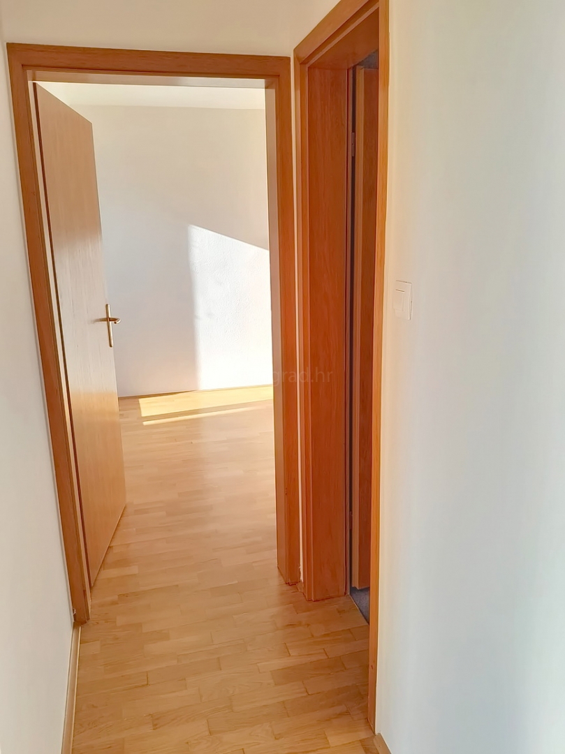 Baška, pritličje stanovanje na mirni lokaciji!