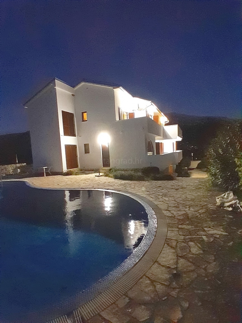 Baška, udobno stanovanje na mirni lokaciji!