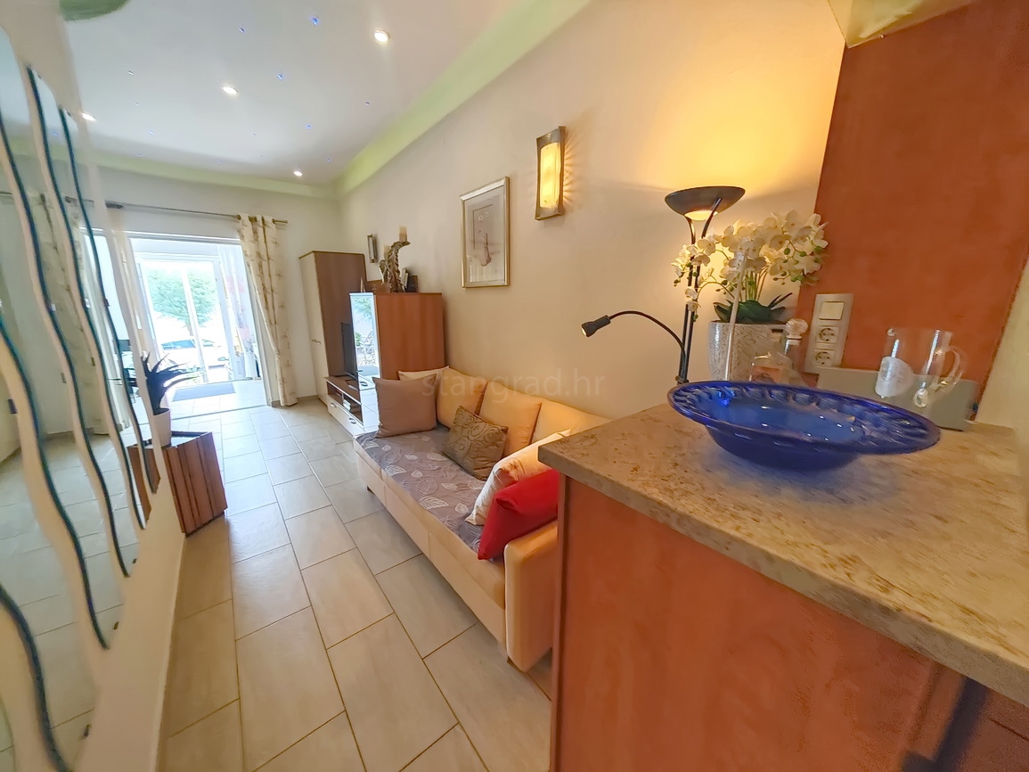 Baška, opremljen apartma prva vrsta do morja!